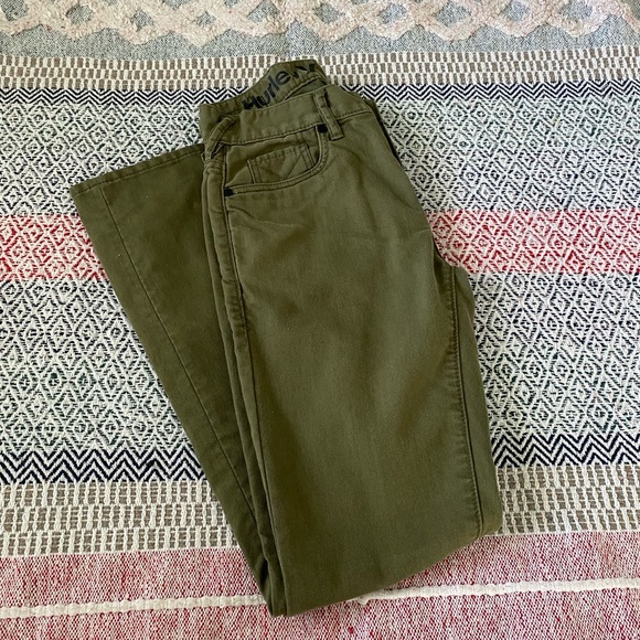 HURLEY 84 Slim Jeans - Army Green Color. Classic 5-pocket Jean.🍃 - Picture 3 of 11